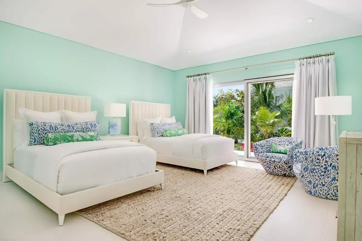 A Paradise Of Villa That Provides An Ultimate Luxury Vacation Experiences Long Bay Turks And Caicos Islands