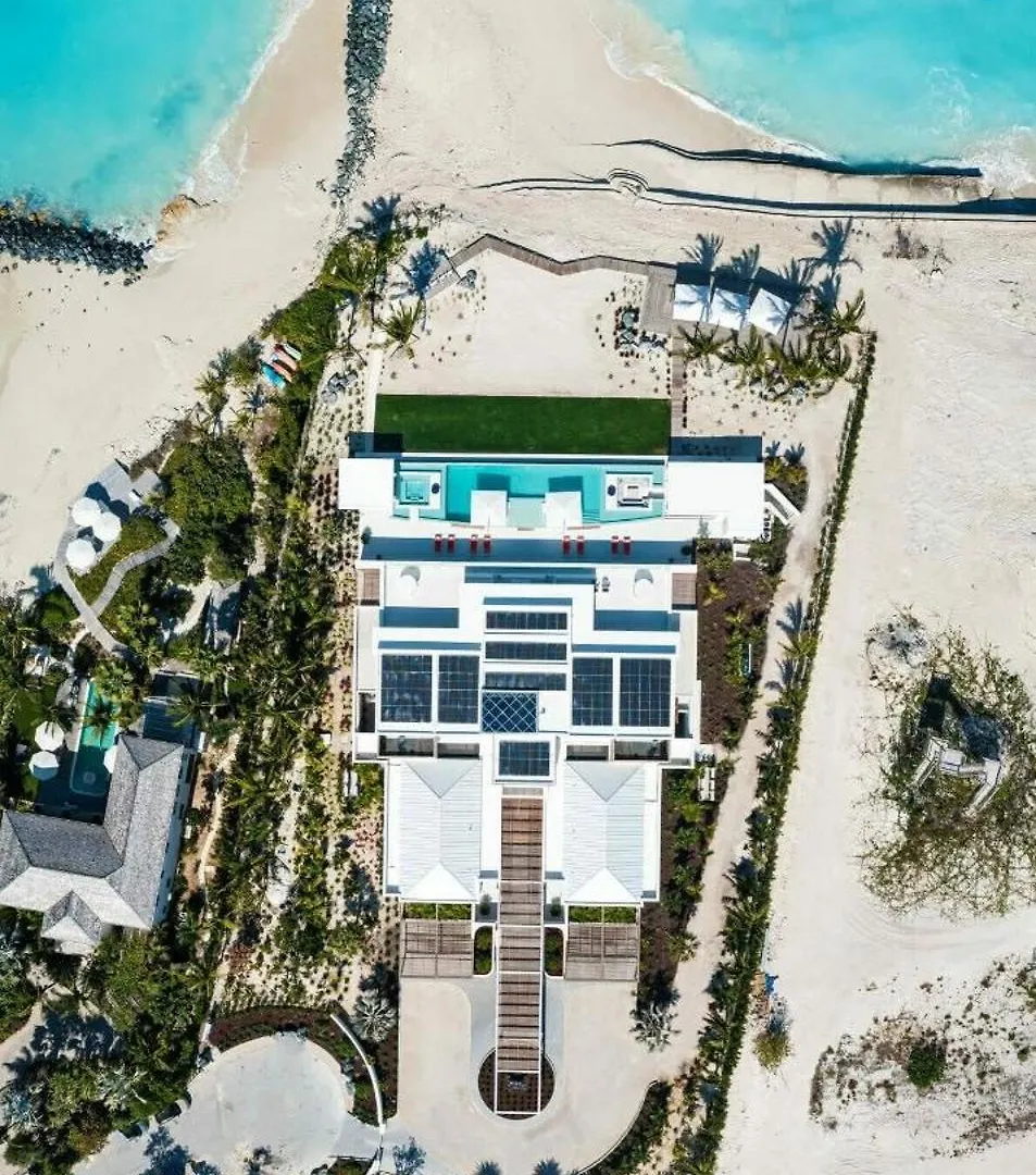 A Paradise Of Villa That Provides An Ultimate Luxury Vacation Experiences Long Bay Turks And Caicos Islands