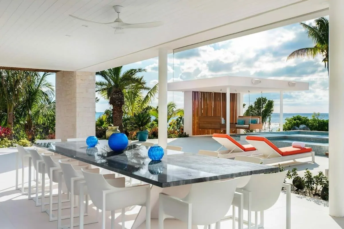 A Paradise Of Villa That Provides An Ultimate Luxury Vacation Experiences Long Bay